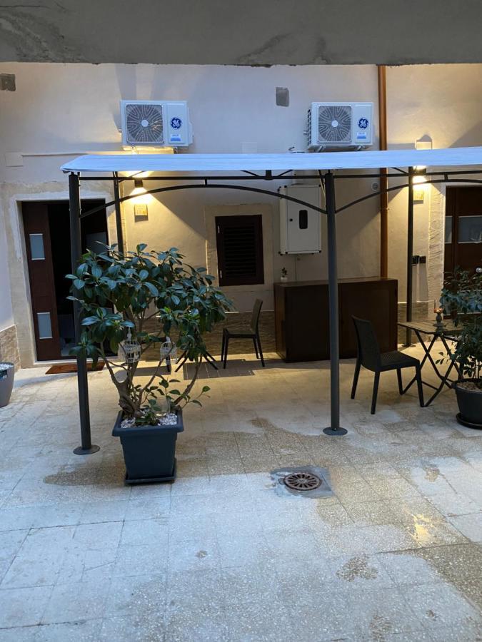 Il Cortiletto28 Rooms & House Syracuse Luaran gambar